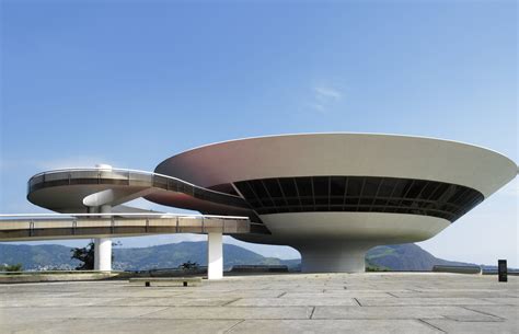  Voyages through Brazilian Modernism: A Sculptural Odyssey